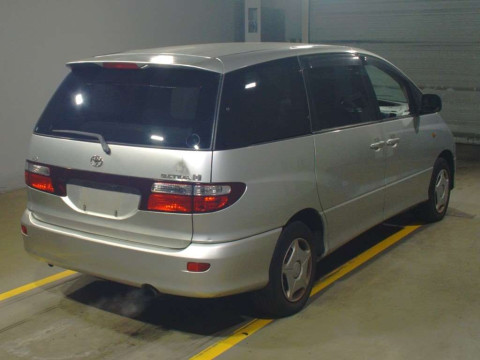 2000 Toyota Estima ACR30W[1]