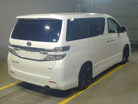 2012 Toyota Vellfire GGH25W[1]