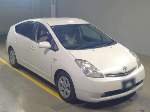 2008 Toyota Prius NHW20[2]