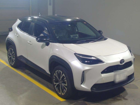 2022 Toyota YARIS CROSS MXPB10[2]