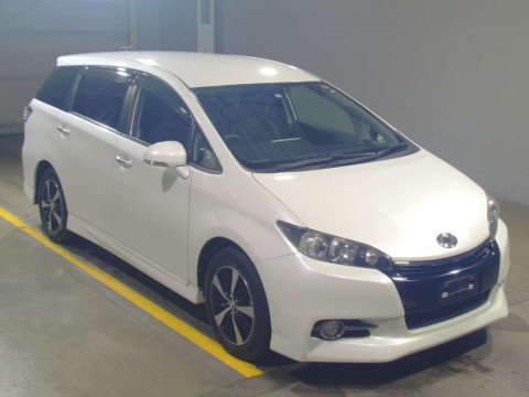 2013 Toyota Wish ZGE20W[2]