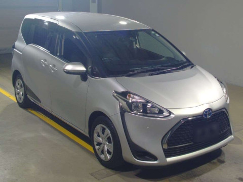 2022 Toyota Sienta NHP170G[2]