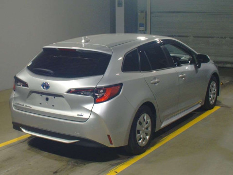 2022 Toyota Corolla Touring Wagon ZWE211W[1]