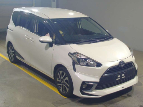 2017 Toyota Sienta NSP170G[2]