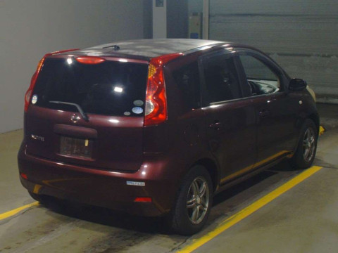 2010 Nissan Note E11[1]