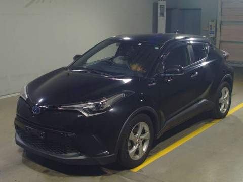 2018 Toyota C-HR ZYX10[0]