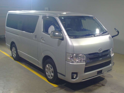 2019 Toyota Hiace Van GDH201V[2]