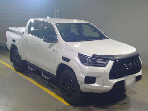 2024 Toyota Hilux GUN125[2]