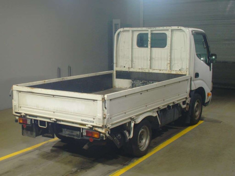 2010 Toyota Toyoace Truck KDY221[1]