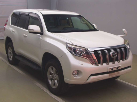 2014 Toyota Land Cruiser Prado TRJ150W[2]