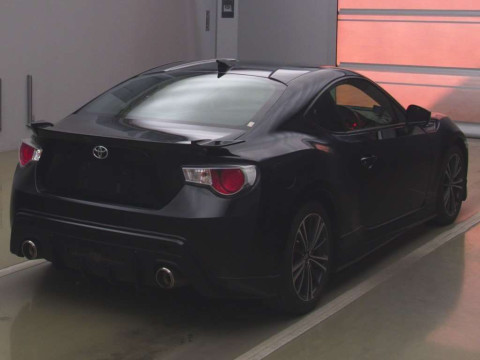 2013 Toyota 86 ZN6[1]