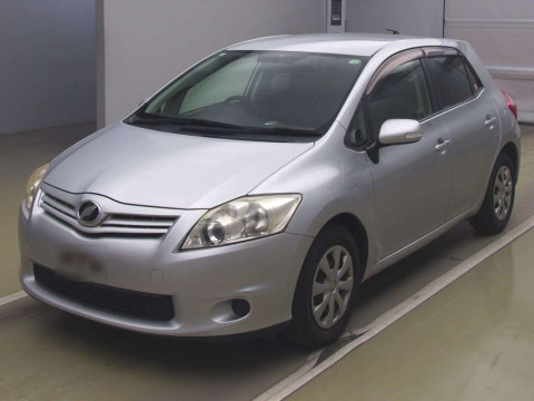 2010 Toyota Auris NZE151H[0]