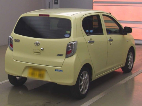 2014 Toyota Pixis Epoch LA300A[1]