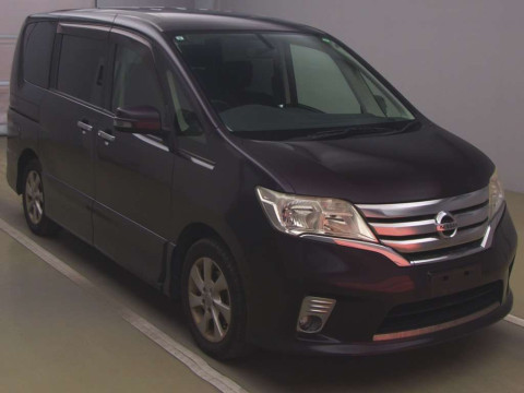 2011 Nissan Serena FC26[2]