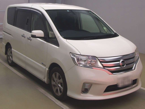 2013 Nissan Serena HFC26[2]