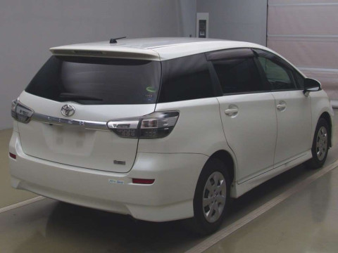 2013 Toyota Wish ZGE20G[1]