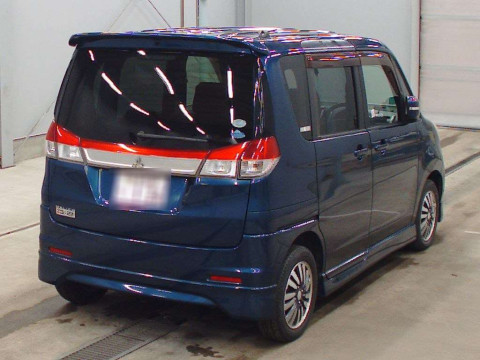 2012 Mitsubishi Delica D2 MB15S[1]