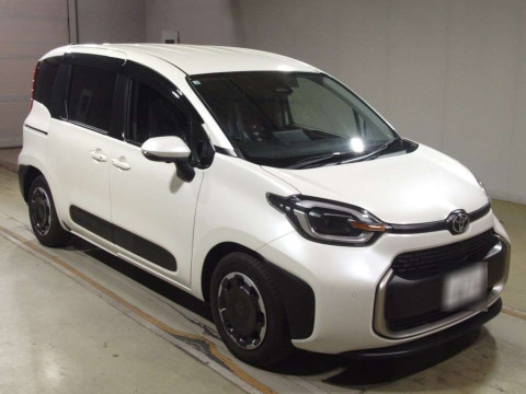 2022 Toyota Sienta MXPL10G[2]