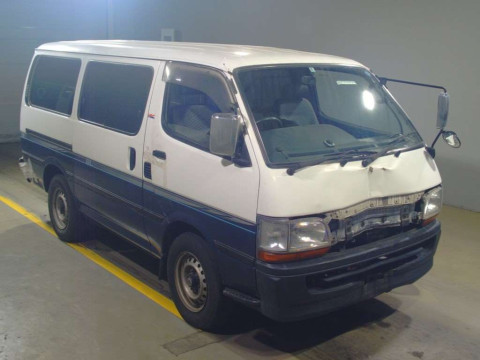 2004 Toyota Hiace Van TRH102V[2]