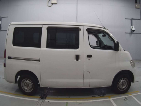 2019 Toyota Townace Van S402M[2]