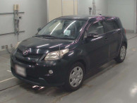 2010 Toyota IST