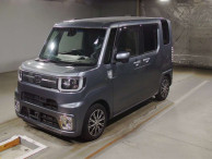 2017 Daihatsu Wake