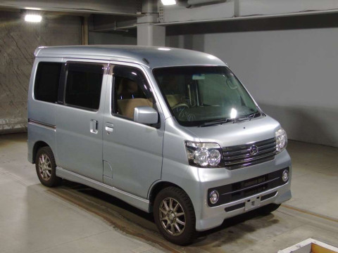 2016 Daihatsu Atrai Wagon S321G[2]