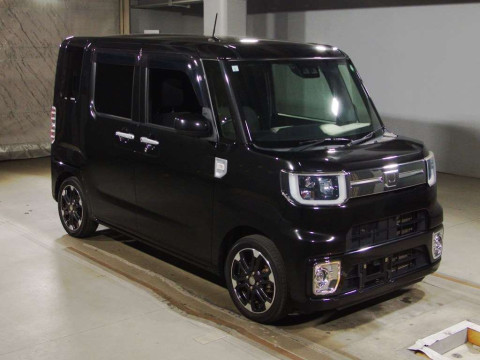 2019 Daihatsu Wake LA700S[2]