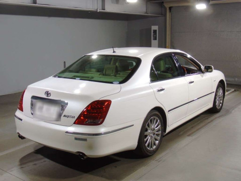 2004 Toyota Crown Majesta UZS186[1]