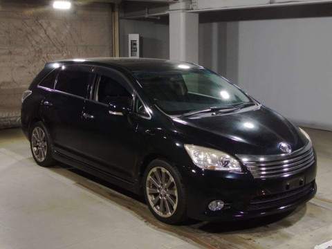 2011 Toyota Mark X Zio ANA10[2]