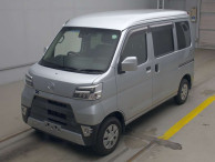 2019 Daihatsu Hijet Cargo