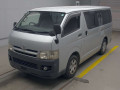 2004 Toyota Regiusace Van