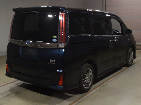 2019 Toyota Noah ZWR80W[1]