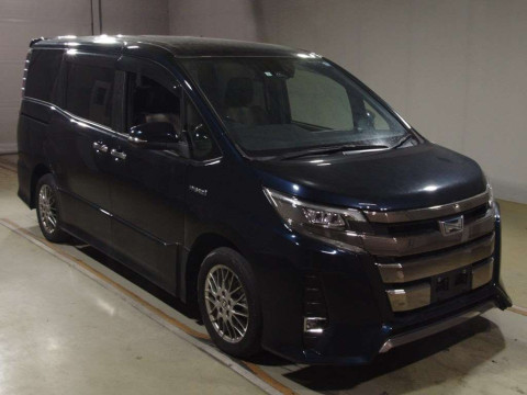 2019 Toyota Noah ZWR80W[2]