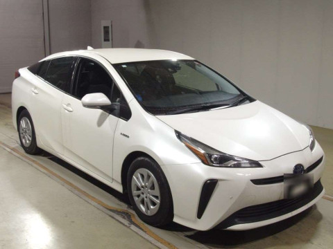 2019 Toyota Prius ZVW51[2]