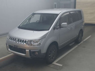 2016 Mitsubishi Delica D5