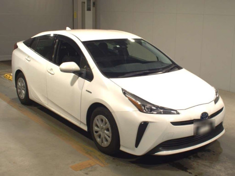 2014 Toyota Spade NSP140[2]