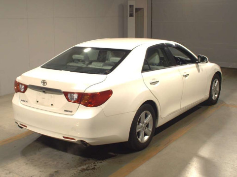 2010 Toyota Mark X GRX130[1]