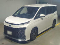 2023 Toyota Voxy