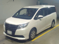 2015 Toyota Noah