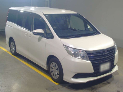 2015 Toyota Noah ZRR80G[2]