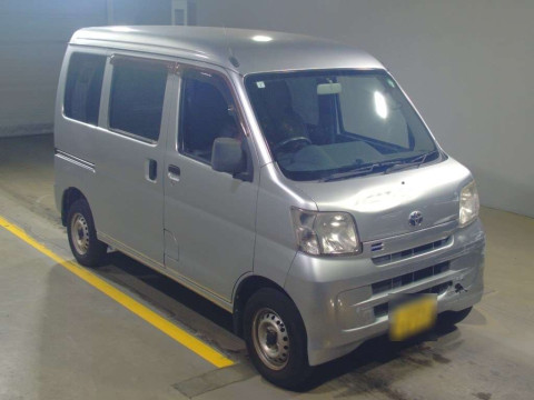 2014 Toyota Pixis Van S321M[2]