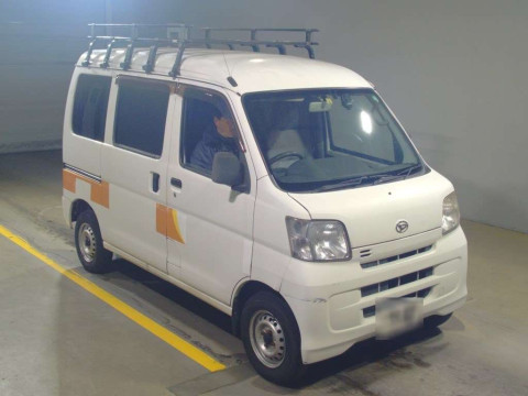 2015 Daihatsu Hijet Cargo S321V[2]