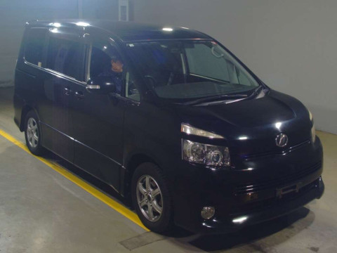 2008 Toyota Voxy ZRR70W[2]