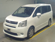 2008 Toyota Noah