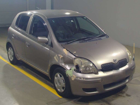 2003 Toyota Vitz SCP13[2]