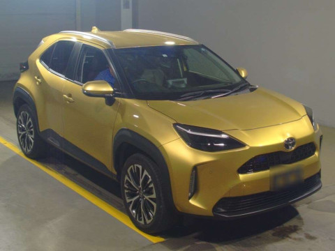 2022 Toyota YARIS CROSS MXPB10[2]