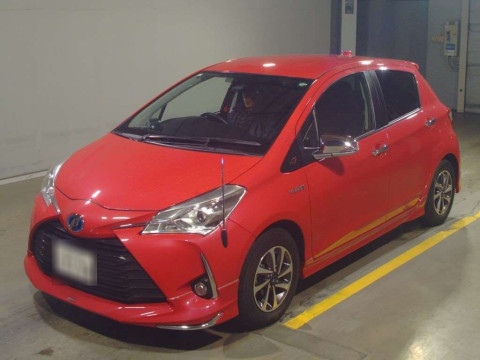 2017 Toyota Vitz NHP130[0]