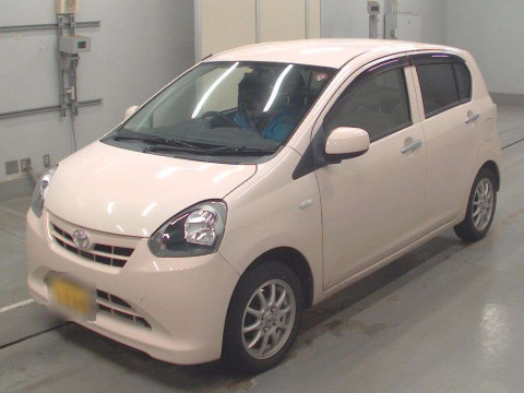 2012 Toyota Pixis Epoch LA300A[0]