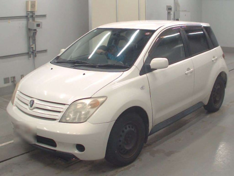 2002 Toyota IST NCP60[0]